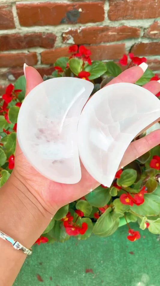Selenite Moon 🌙  Bowls | Accessories