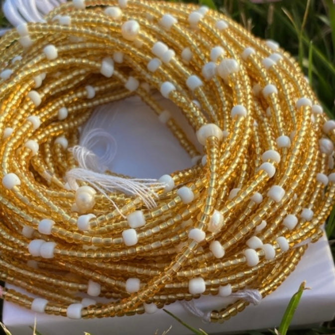 Gold & Pearl| Pretty Traditional